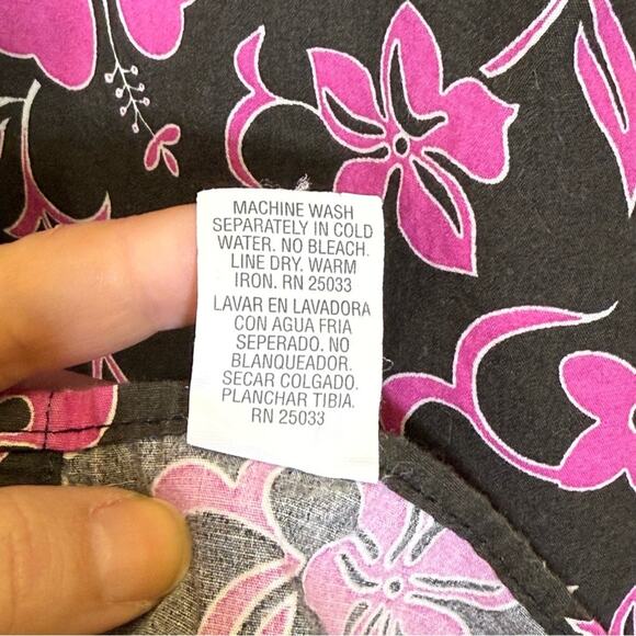 Cowboy Gang, Western Pink and Brown Hawaiian Floral Pearl Snap Shirt. Size XS. - Picture 5 of 6